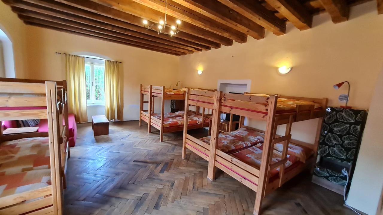 Hostel Skautsky Dom Banska Stiavnica Exterior photo