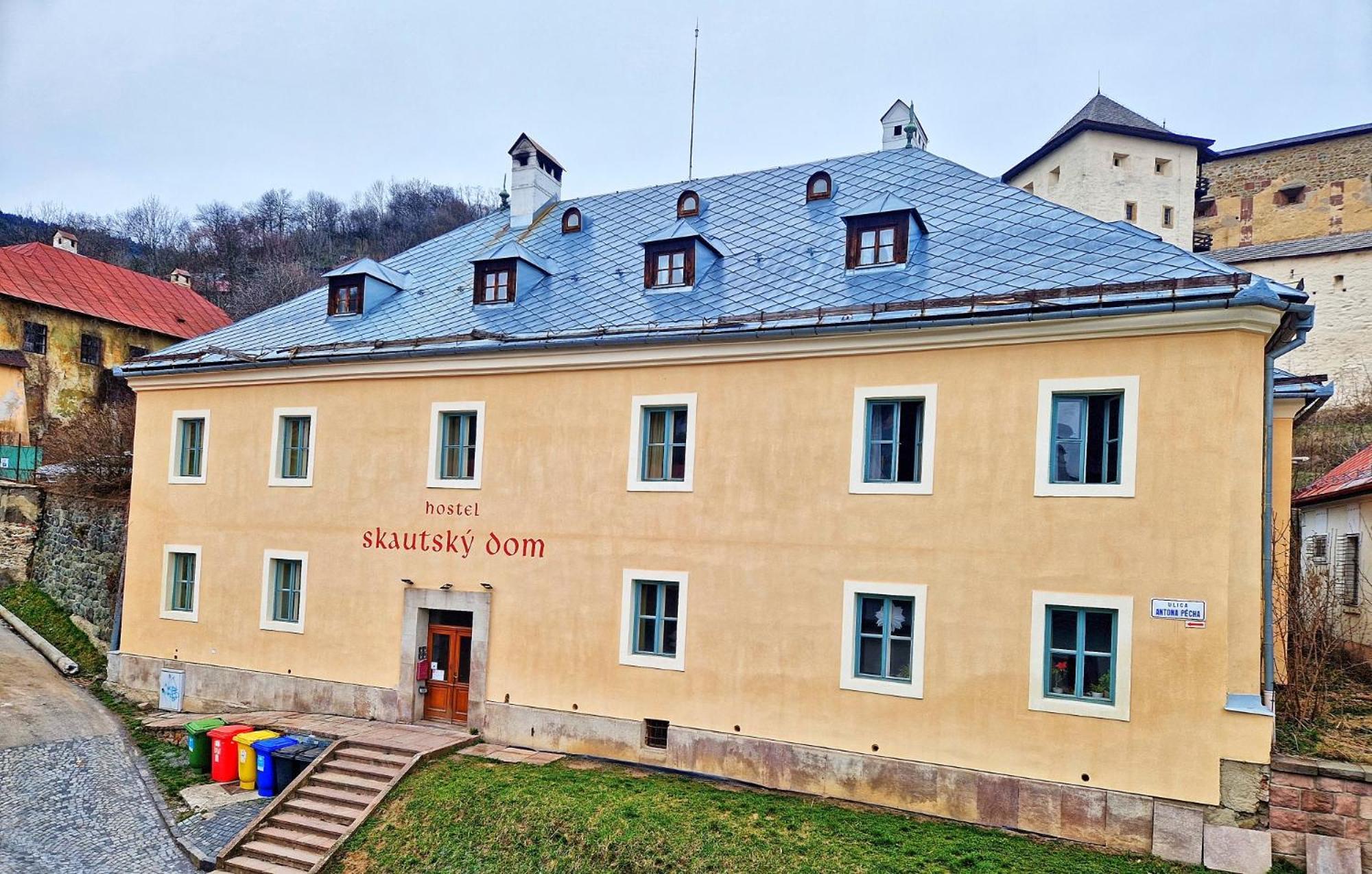 Hostel Skautsky Dom Banska Stiavnica Exterior photo